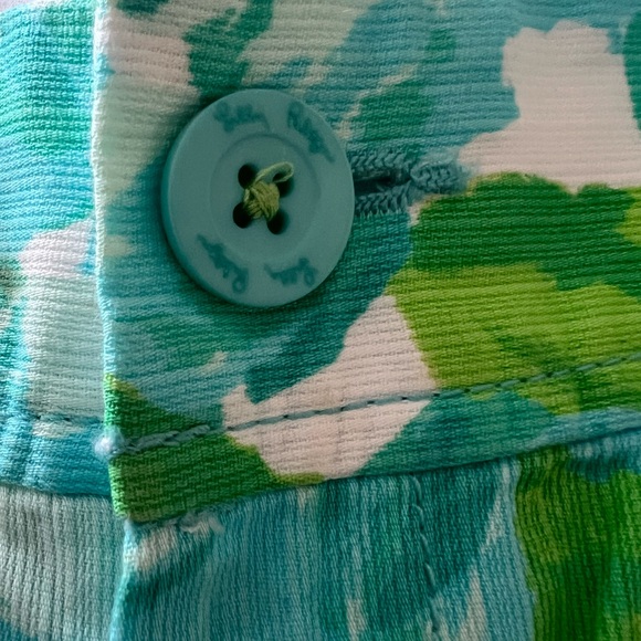 LILLY PULITZER SHORTS - Picture 4 of 8